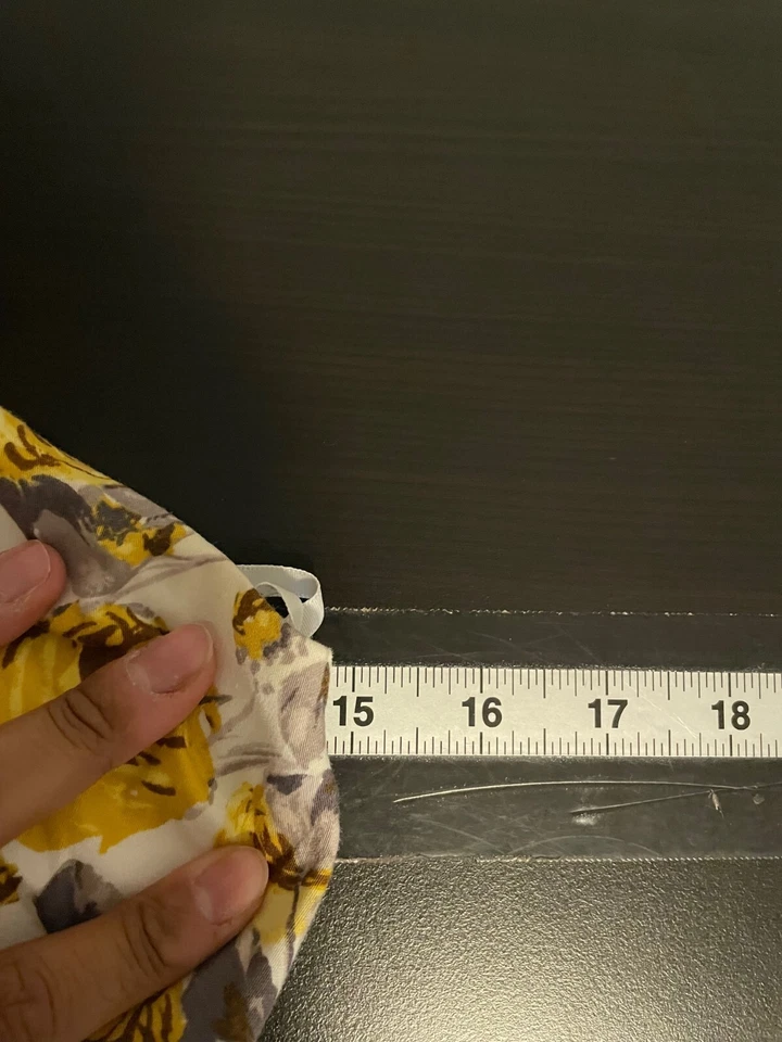 Vestido Feminino B. Darlin Tamanho 7/8 Amarelo Floral Halter Plissado Rockabilly Fada Ano Novo - Imagem 4 de 4