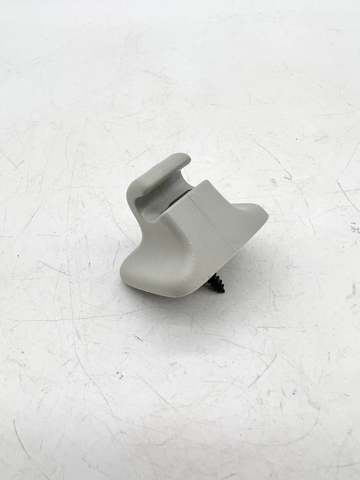 2009-2012 Volkswagen CC Sun Visor Clip Bracket (1pc) Gray OEM 1K0857561B - Image 2 of 4