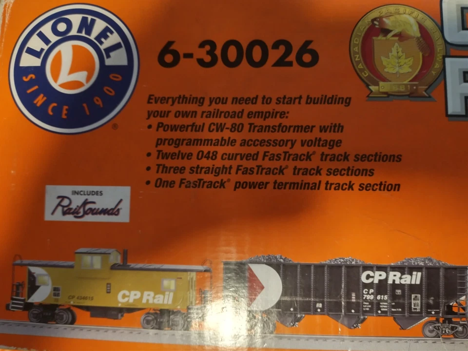 Lionel Canadian Pacific Diesel Freight / 6-30026, Large 50" x 90" oval track - Image 2 of 4