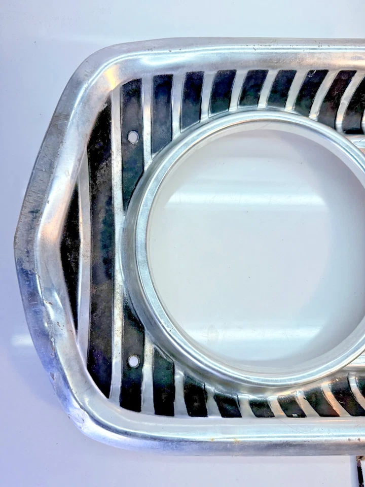 OEM 1965 Dodge Coronet 500 Deluxe 440 LH Faro Bisel Moldura R/T B14-3 Foto 4 de 4