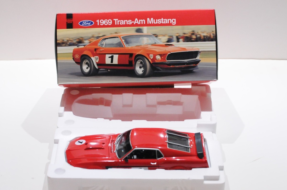 1 18 Welly 1969 Ford Trans Am Boss 302 Mustang BP #1 in Red 1 18 Welly 1969 Ford Trans Am Boss 302 Mustang BP #1 in Red