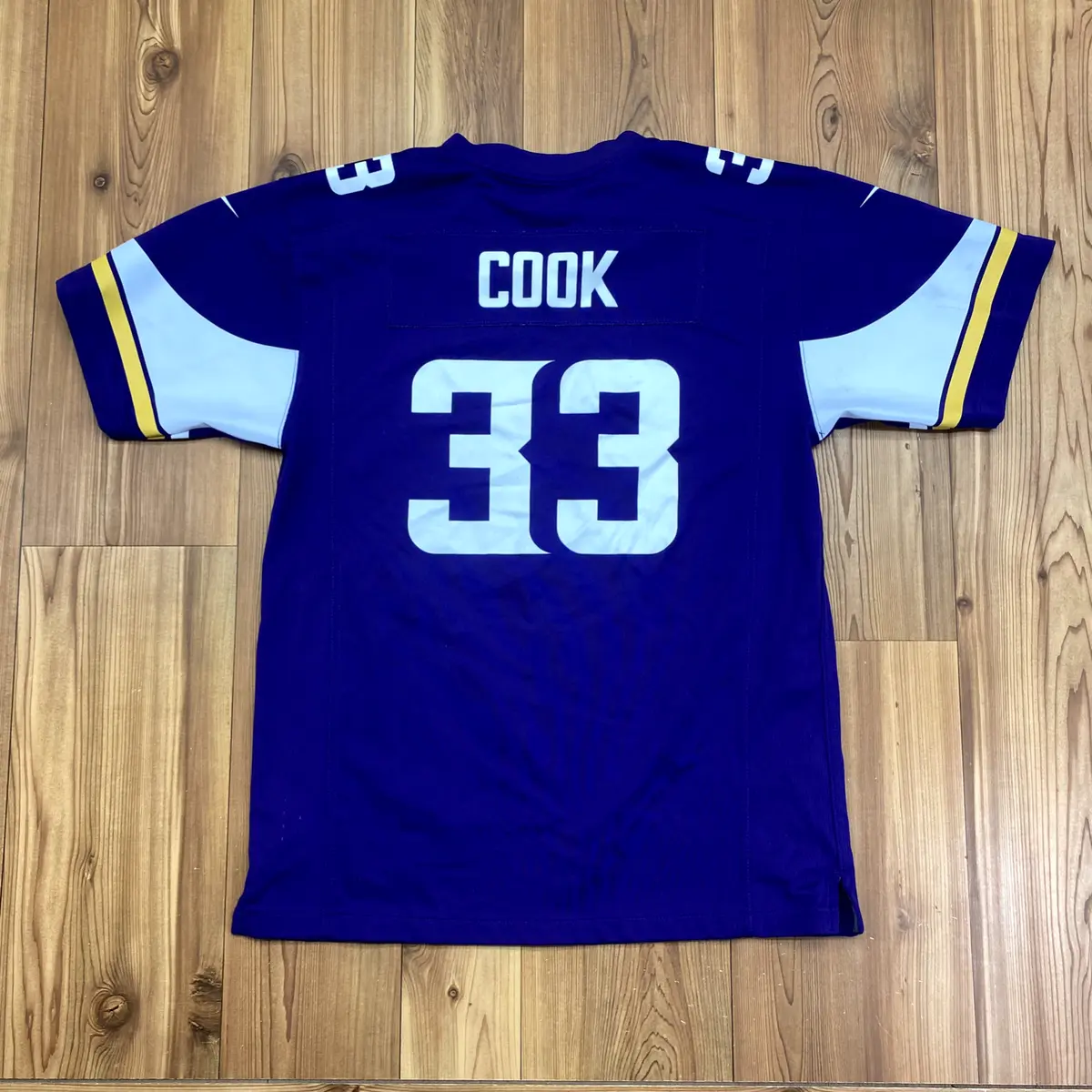 Nike On Field NFL Purple Minnesota Vikings #33 Dalvin Cook Jersey Youth  Size XL