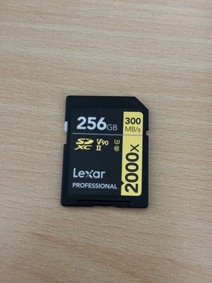 Lexar 256 GB V90 SD card