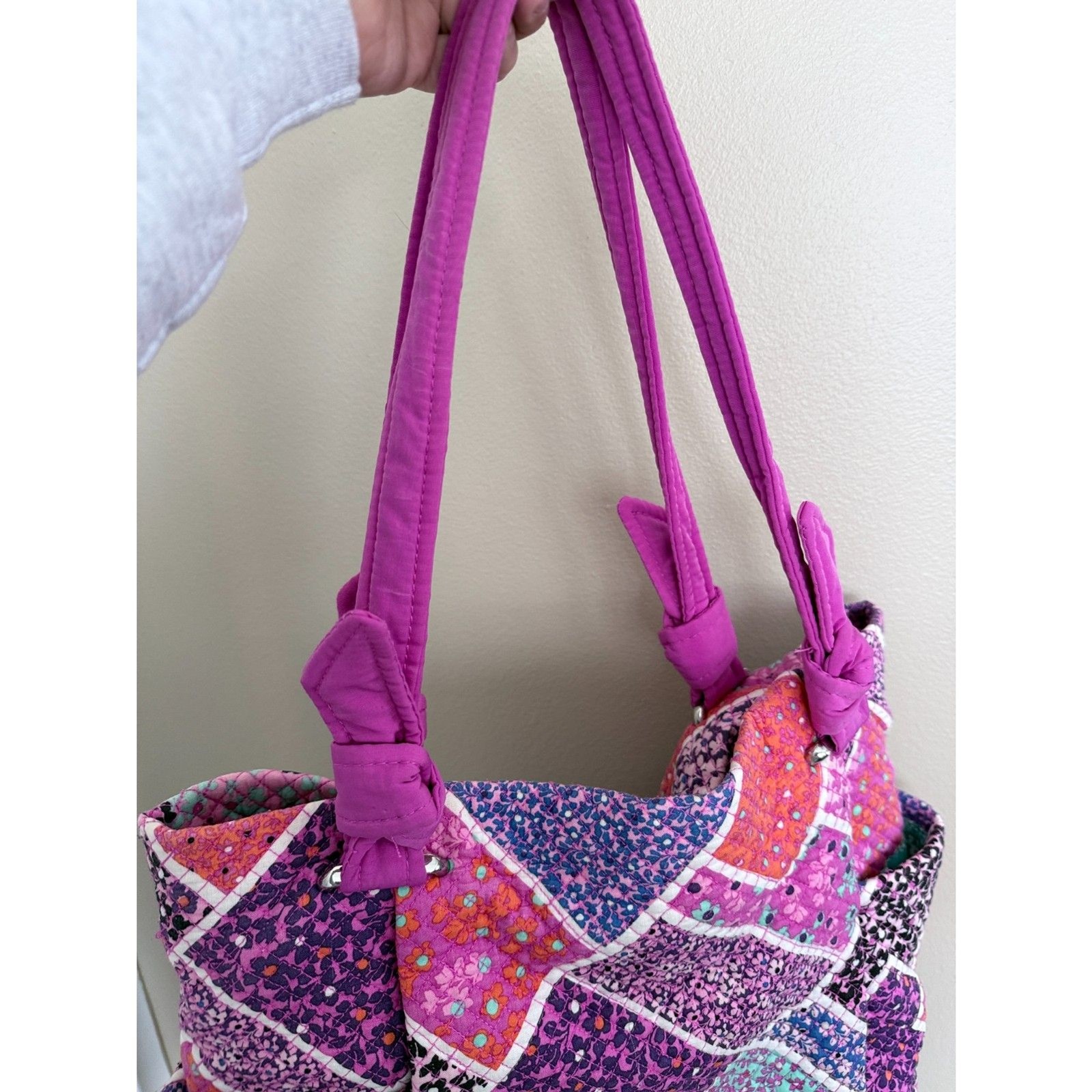 Vera Bradley "Retired" Multi-Pattern Patchwork To… - image 5