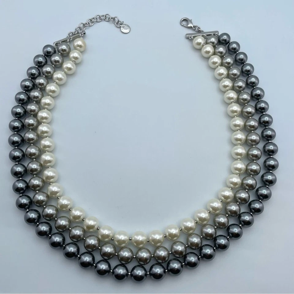 Collar Charter Club 3 Hilos Perla Ombre Distintivo Tono Plata Foto 2 de 4