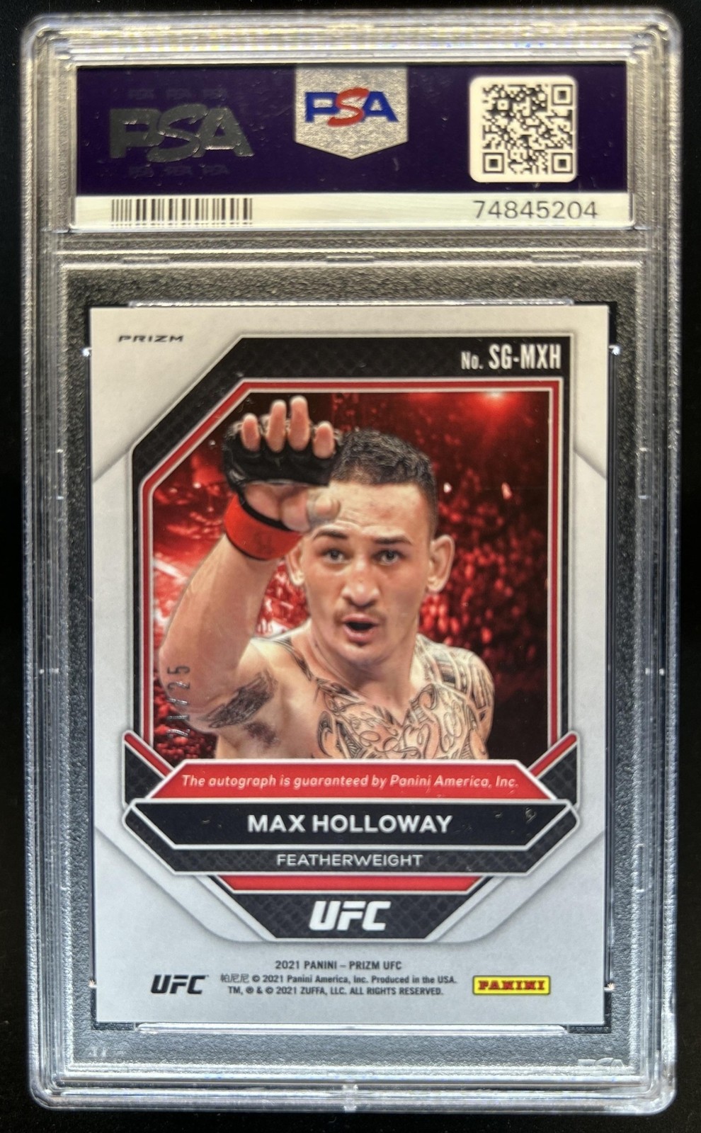 2021 Panini Prizm UFC Max Holloway Signatures Mojo Prizm Auto #/25 PSA 10 view 2
