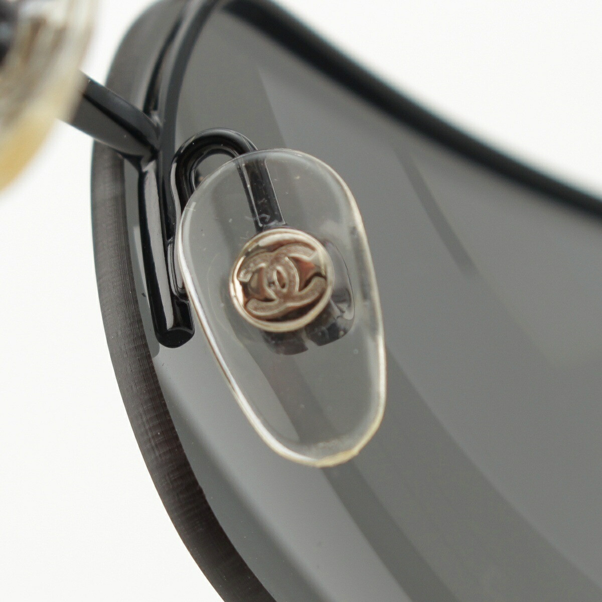 CHANEL Metal Frame Coco Mark Stone Square Sunglasses 4104-B Black image 10