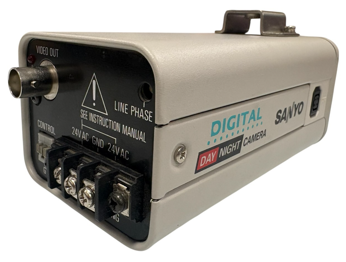 Sanyo Digital Day & Night Camera (Model VCC-4594) | eBay