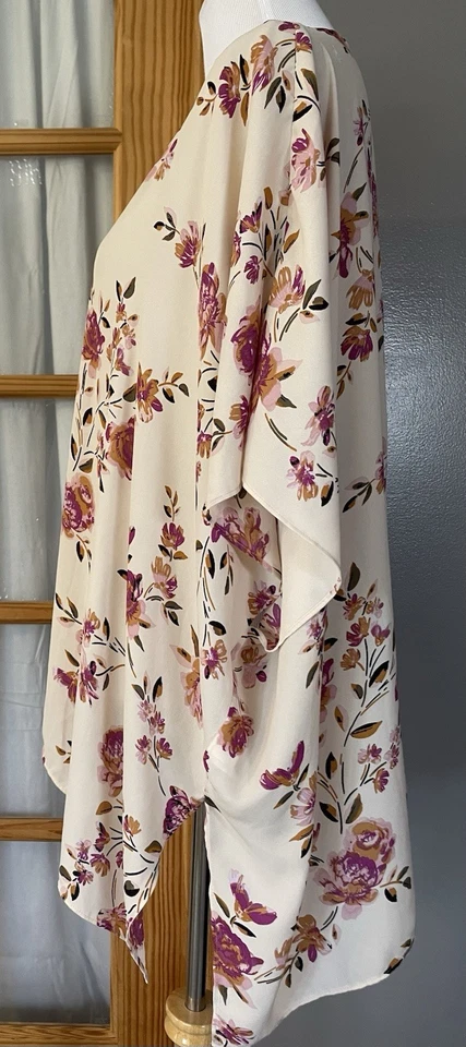 Maurices Floral Chifón Natación Cubrimiento Mujer OS Frente Abierto Cuadrado Rosa Playa Boho Foto 3 de 4