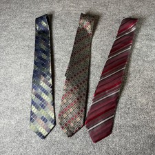Kenneth Cole Reaction Men's Neckties Lot of 3 - Striped  Geometric Dress Ties