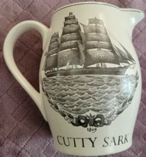 CUTTY SARK SCOTCH WHISKY 1986 "Old White Hat" Ship 40 oz Pub Jug BAR PITCHER