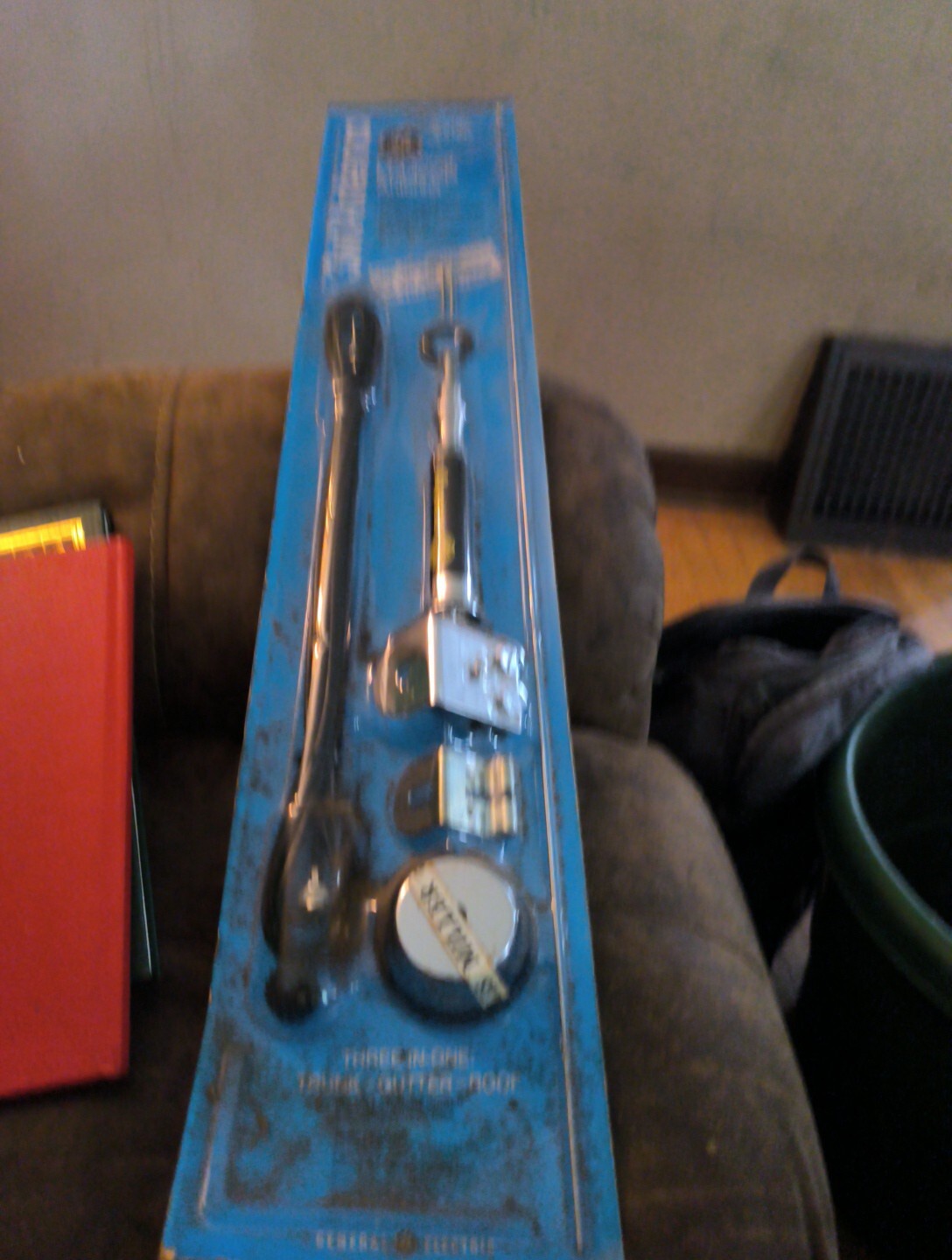 Picture 1 of 6