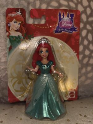 disney princess snap on dress dolls Disney Princess Figures Snap On Dresses Magiclip Lot