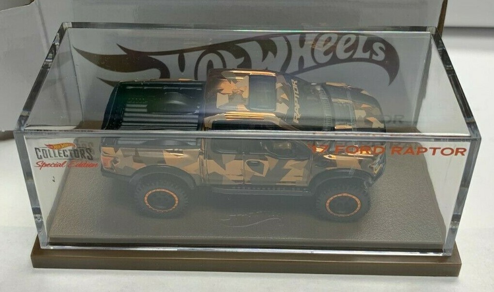 Hot Wheels 2021 Red Line Club Car RLC Brown Camo '17 Ford