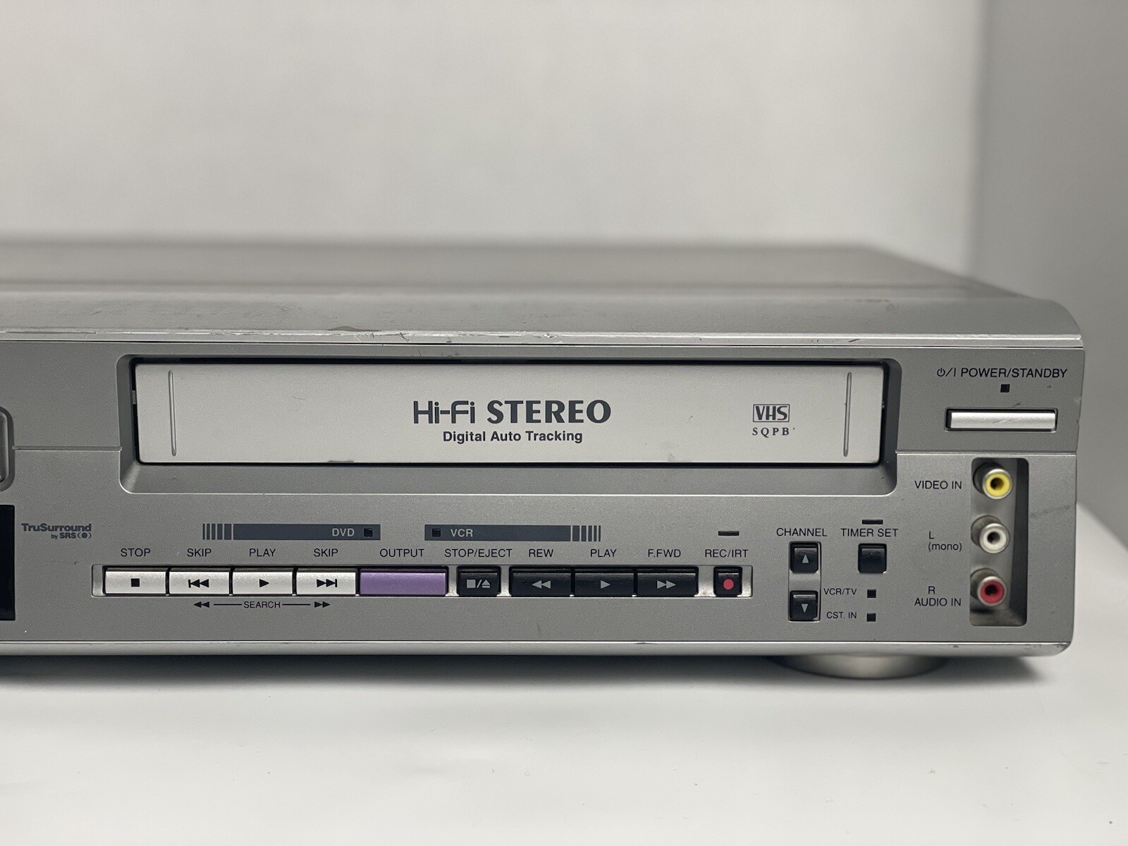 Hitachi DVPF2U VCR DVD Player Combo No Remote Tested & Working eBay