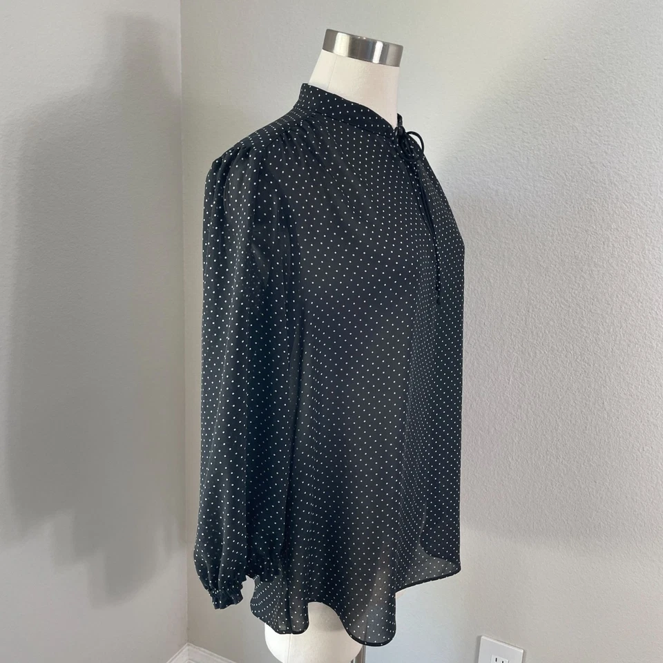 Blusa Chaps Feminina XL Preta Branca Bolinhas Transparente Manga Longa Camisa Top - Imagem 3 de 4