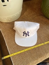 White Plain Vintage SnapBack New York Yankees Hat Cap MLB