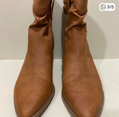 Time and Tru Brown Boots With Memory Foam Size 7 - Picture 3 of 5