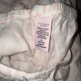 Victorias Secret  Pajama Set Long Sleeve Animal Print pink/white Size Medium