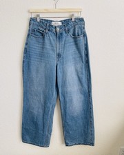 HOLLISTER Curvy Ultra High Rise Baggy Wide Leg Distressed Denim Jeans 30 Short