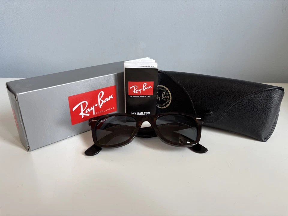 Ray-Ban Original Wayfarer RB2140, foto 1 di 5