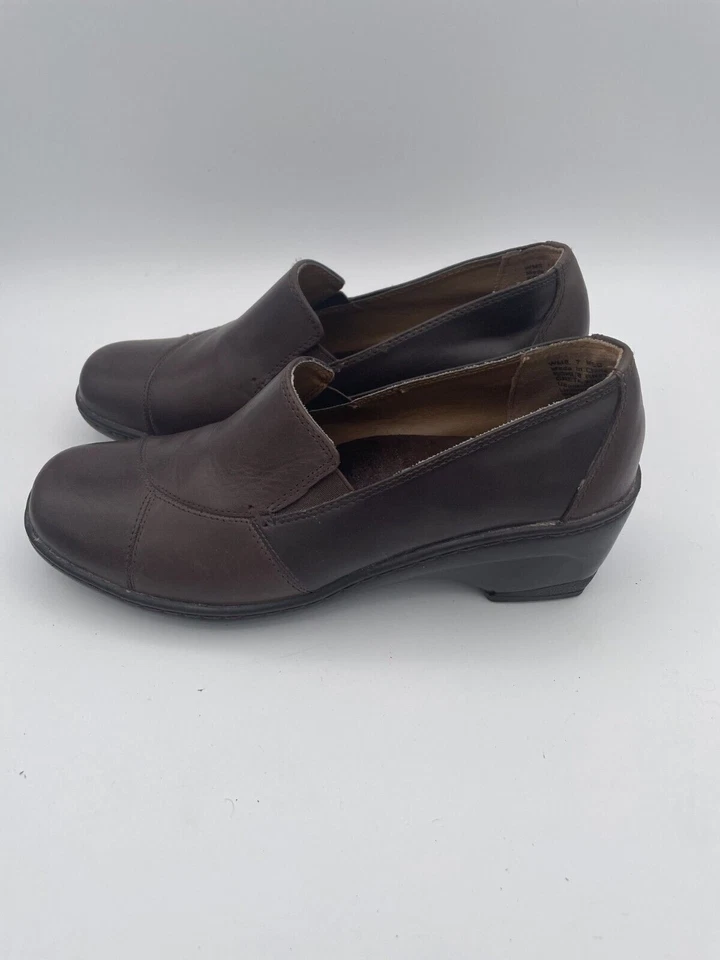 Croft & Barrow 坡跟舒适鞋女式 7 码棕色皮革一脚蹬木底鞋 — 第 2/4 张图片