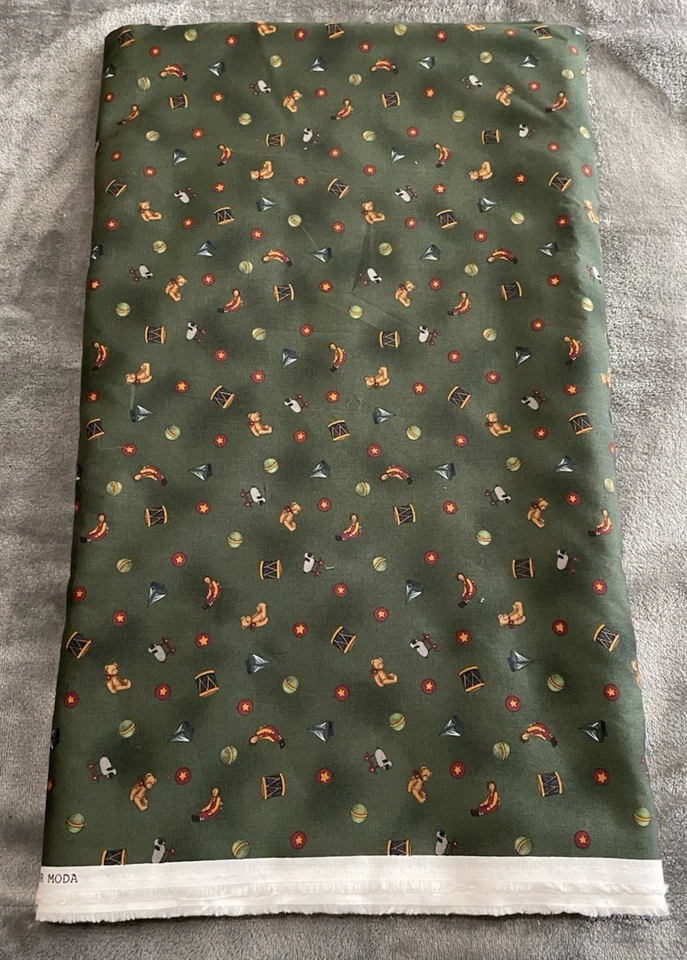 Variedad A Village Christmas by Deb para Moda Green 8 yardas x 44 pulgadas de ancho Foto 2 de 4