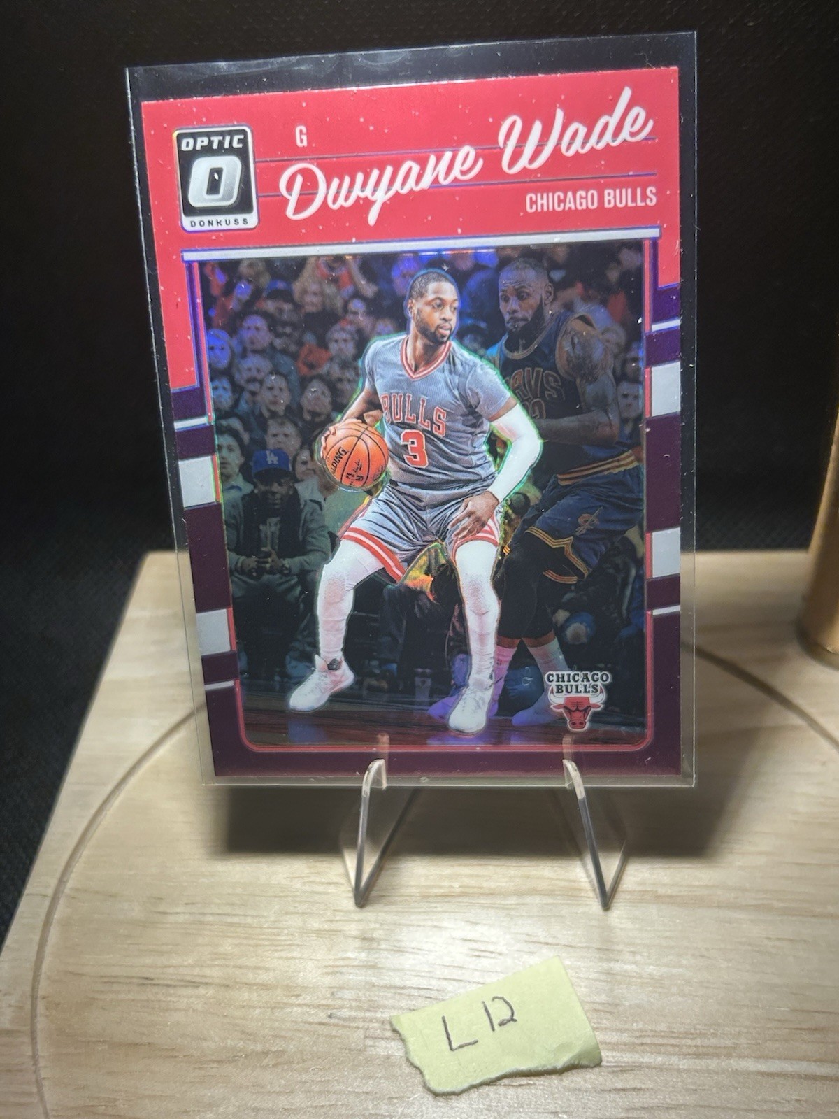 2016-17 Donruss Optic Purple LeBron James Defending Prizm Dwyane Wade Chicago
