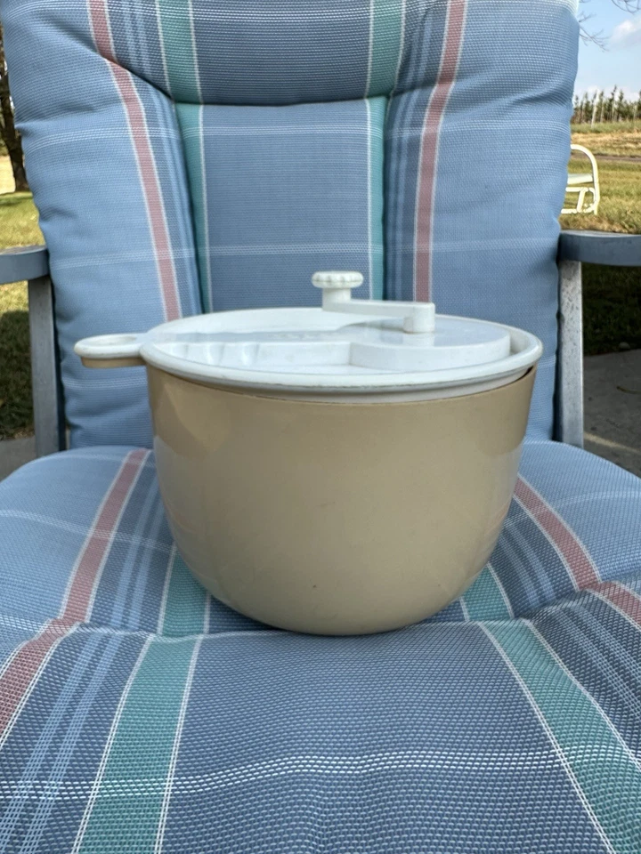 Hilandero de ensalada vintage bronceado de mediados de siglo moderno Sam Lebowitz 604 COPCO hecho en EE. UU. Foto 2 de 4