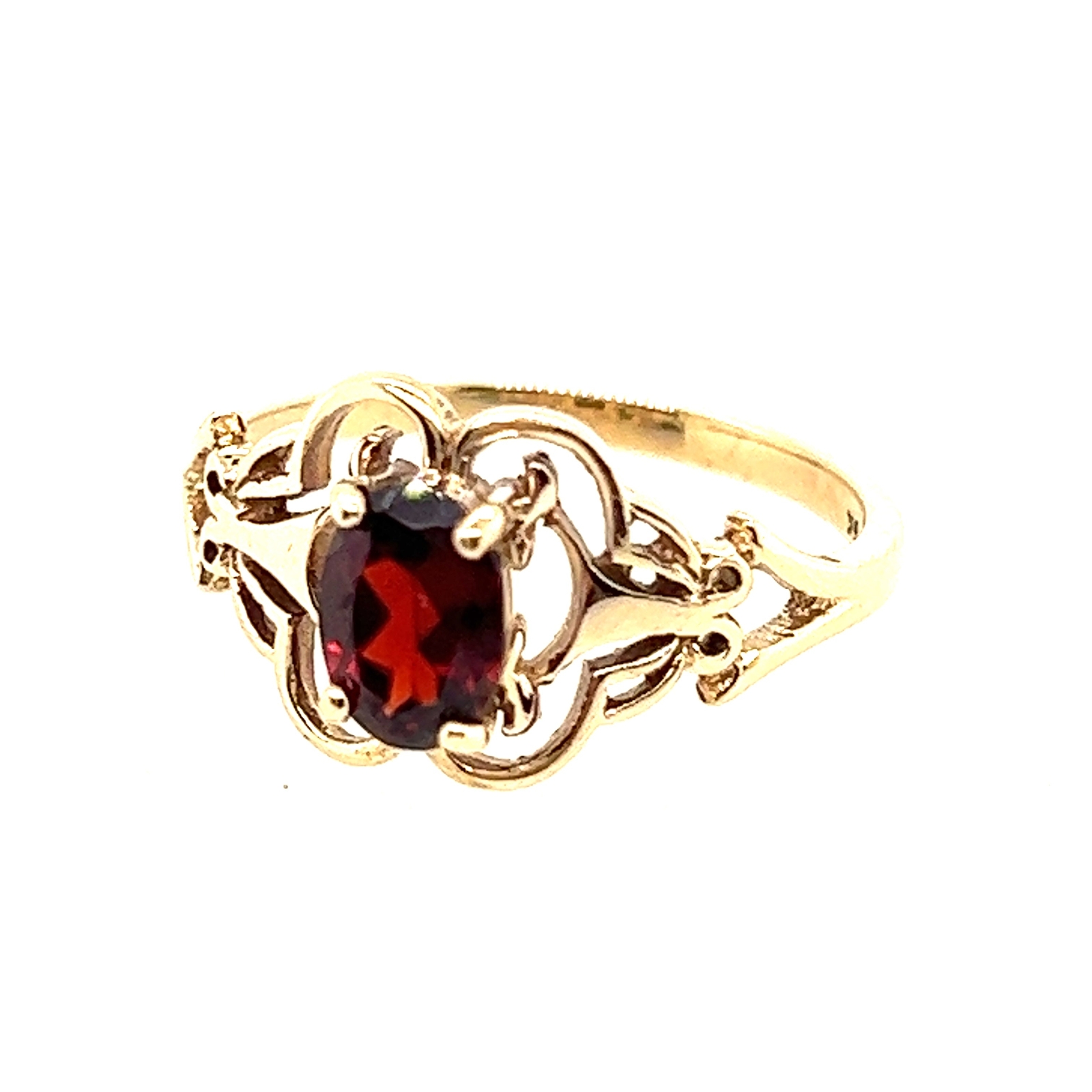 Ruby & 9ct Yellow Gold Ring - image 8
