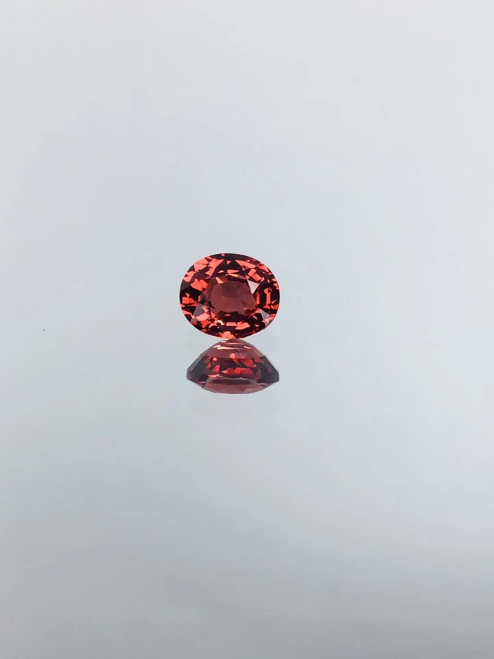 Imperial Garnet Nobel Red - Orange LC 1.11 Carat Untreated Chrome Pyrope Gem - Image 4 of 4