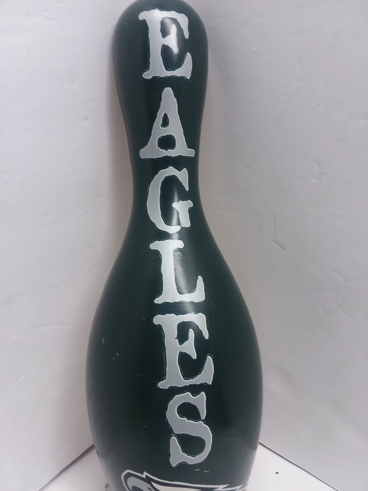 Philadelphia Eagles 1/2 bowling pin wall hanger custom made - Image 3 of 4