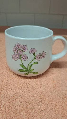 Noritake Petals Plus Ceramic China Coffee Tea Mug Floral White 