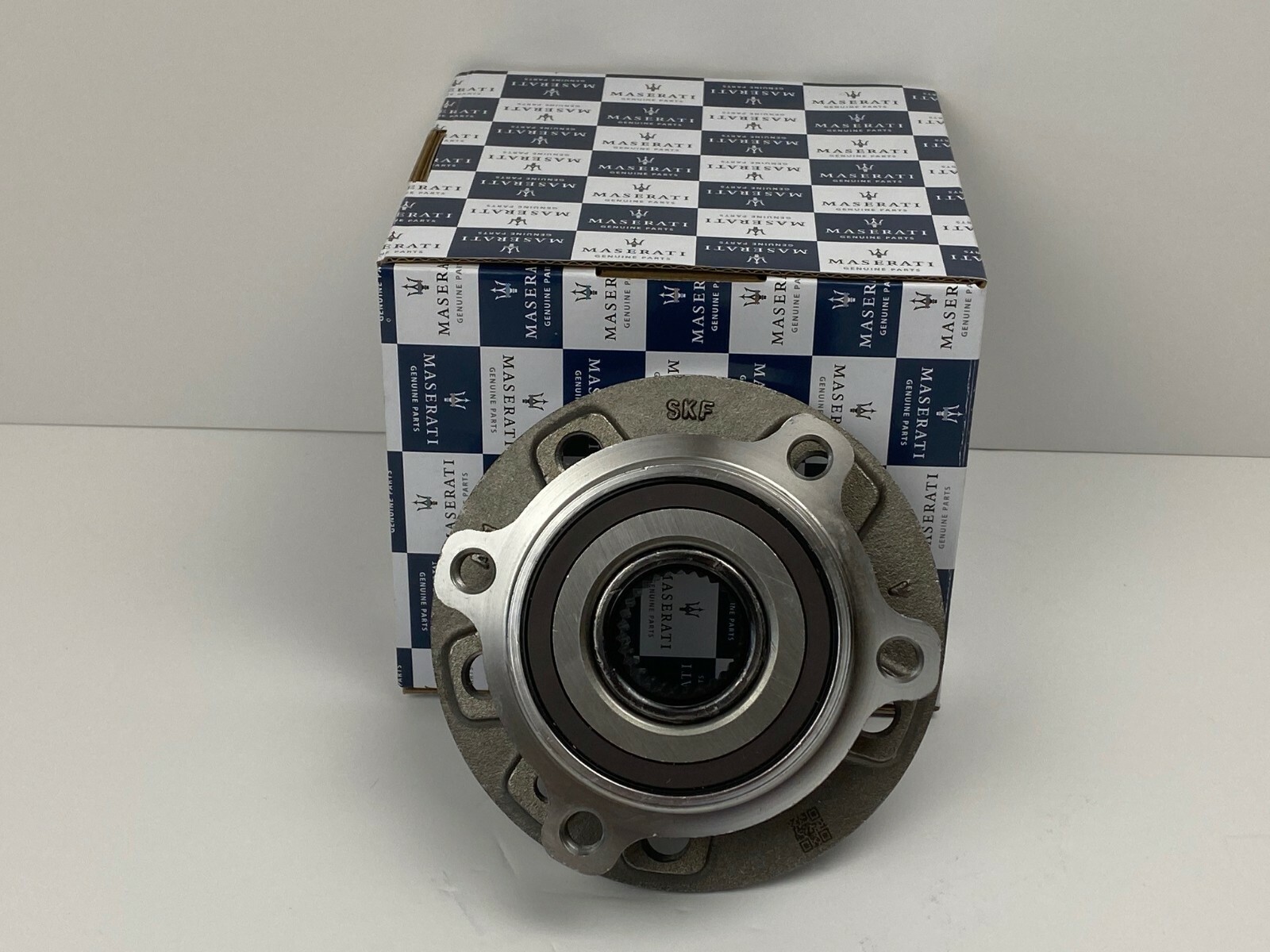 Maserati Ghibli & Quattroporte All Wheel Drive Front Wheel Hub Bearing