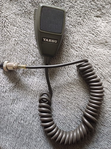 mikrofon yaesu mh-31 E8. - Zdjęcie 2 z 4