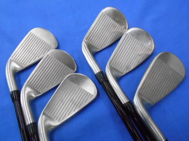 タイトリスト/T300 シャフト: KUROKAGE 60i　6本セット Titleist T300 Iron 6 Clubs Set 5I - 9I,PW KUROKAGE 60 Flex UNI RH