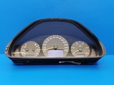 Compteur Mercedes 210