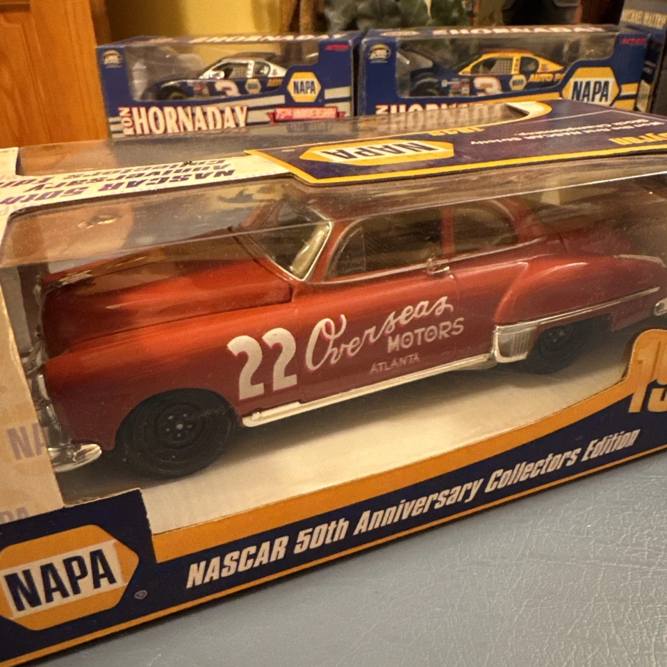1949 Red Byron #22 Olds 88 Napa 50th Anniversary Collectors Edition 1 Of 6 - Image 3 of 4