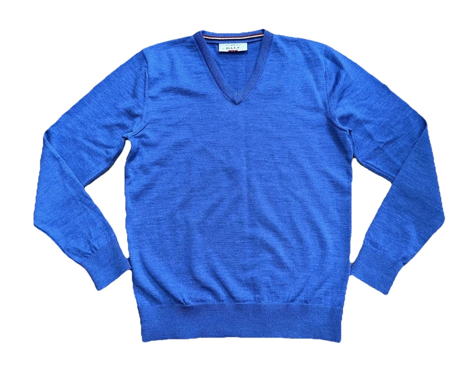 Dale of Norway Men's Harald V-Neck Sweater Merino Wool Pullover Blue Logo M
Opens in a new window or