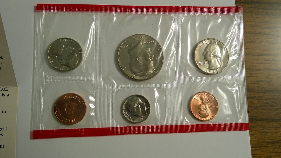 1985 Uncirculated Coin Set U.S Mint Original Government Packaging OGP - Image 3 of 4