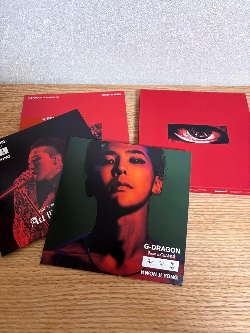 BIGBANG G-DRAGON KWON JI YONG Act III: Motte Mini Album Solo