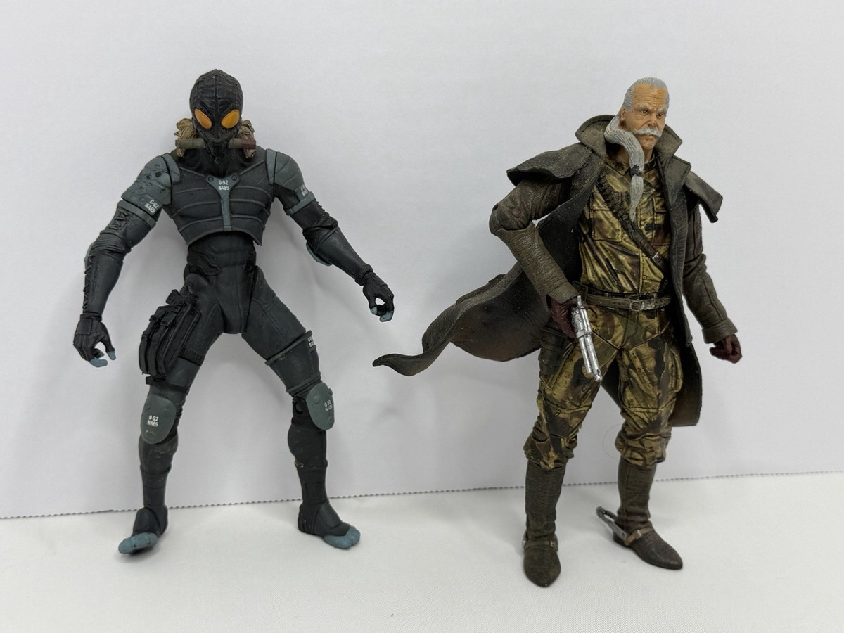 McFarlane Metal Gear Solid 2 Sons of Liberty Ocelot Revolver