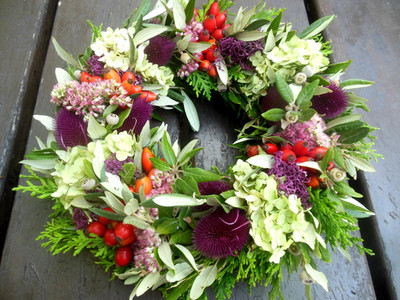 Frischer Herbstkranz  Dekokranz   Trockenblumen Naturkranz  Wandkranz 30cm