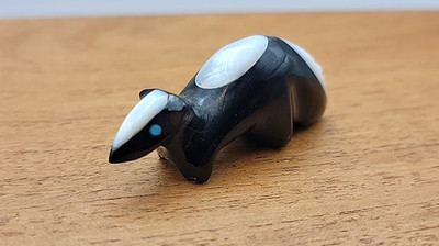Zuni Fetish Native American ( Calvert Bowanie) Skunk signed