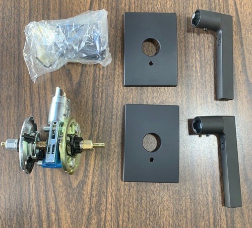 Schlage Maniglia porta interna combinata personalizzata Latitude FC21 LAT CEN - Foto 2 di 8