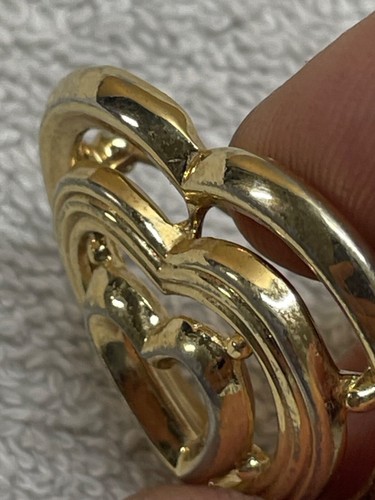 Trifari Brooch Pin Hearts in Hearts Gold color see pics - Picture 7 of 11
