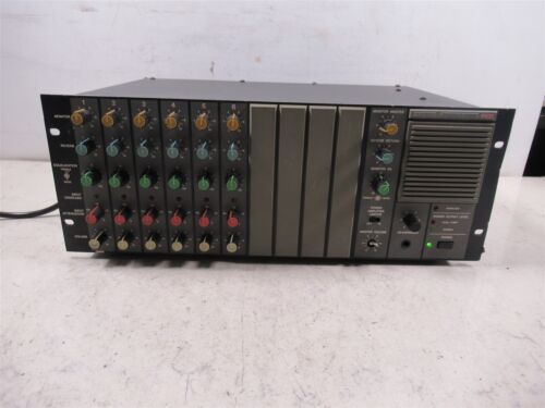Shure Audiomaster 1200 Powermixer 6 canaux mixeur alimenté monté en rack  - Photo 1/12