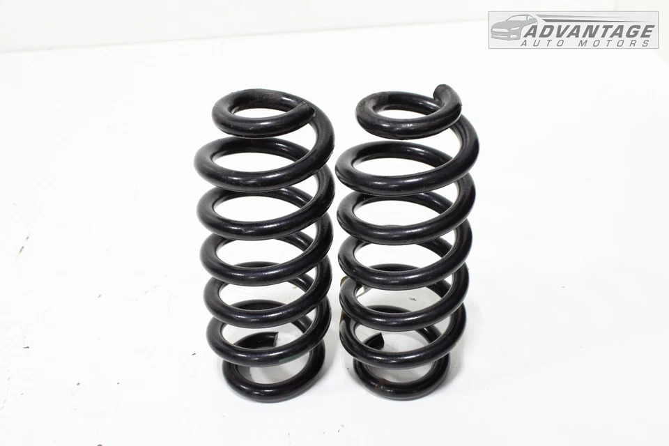 2017-2023 CADILLAC XT5 AWD REAR SUSPENSION LEFT & RIGHT COIL SPRING SET OF 2 OEM - Image 3 of 4
