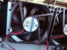 NOWY MACASE DC 12V / 0.12A / 80 MM Bezszczotkowy wentylator obudowy komputera - Model: MACASE8025S12L