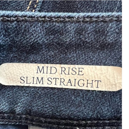 Seven7 for Mankind Mid Rise Slim Straight Denim Capris. Medium Blue, size 14 - Picture 4 of 10
